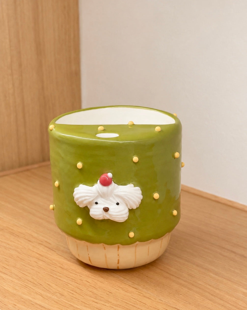 "Preorder of" MERRY CHRISTMAS To go cup, Estimated Completion: NOV.
