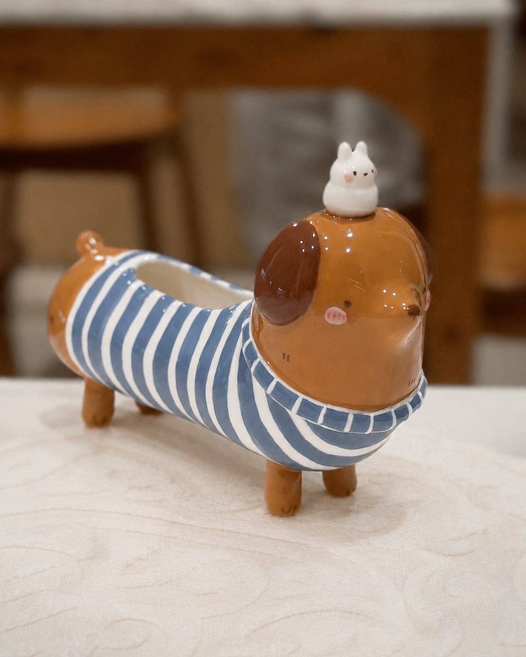 "preorder" Dachshund Dark tone long body Vase