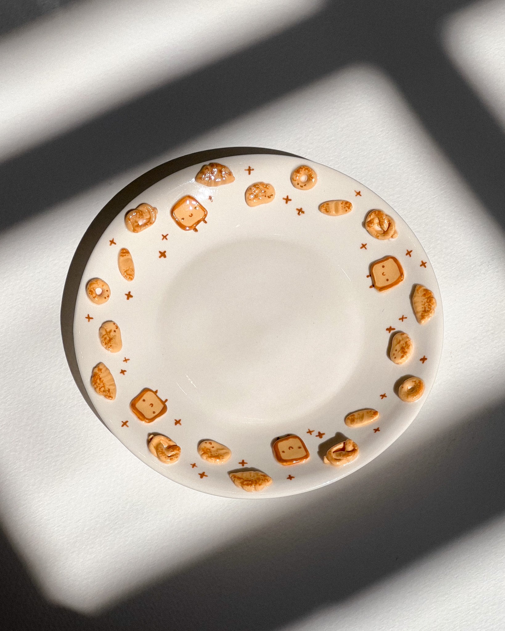 Happy bread plate