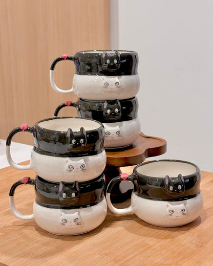 BLACK & WHITE CAT cup, Fluffy cup- Mid Year Sale❗️