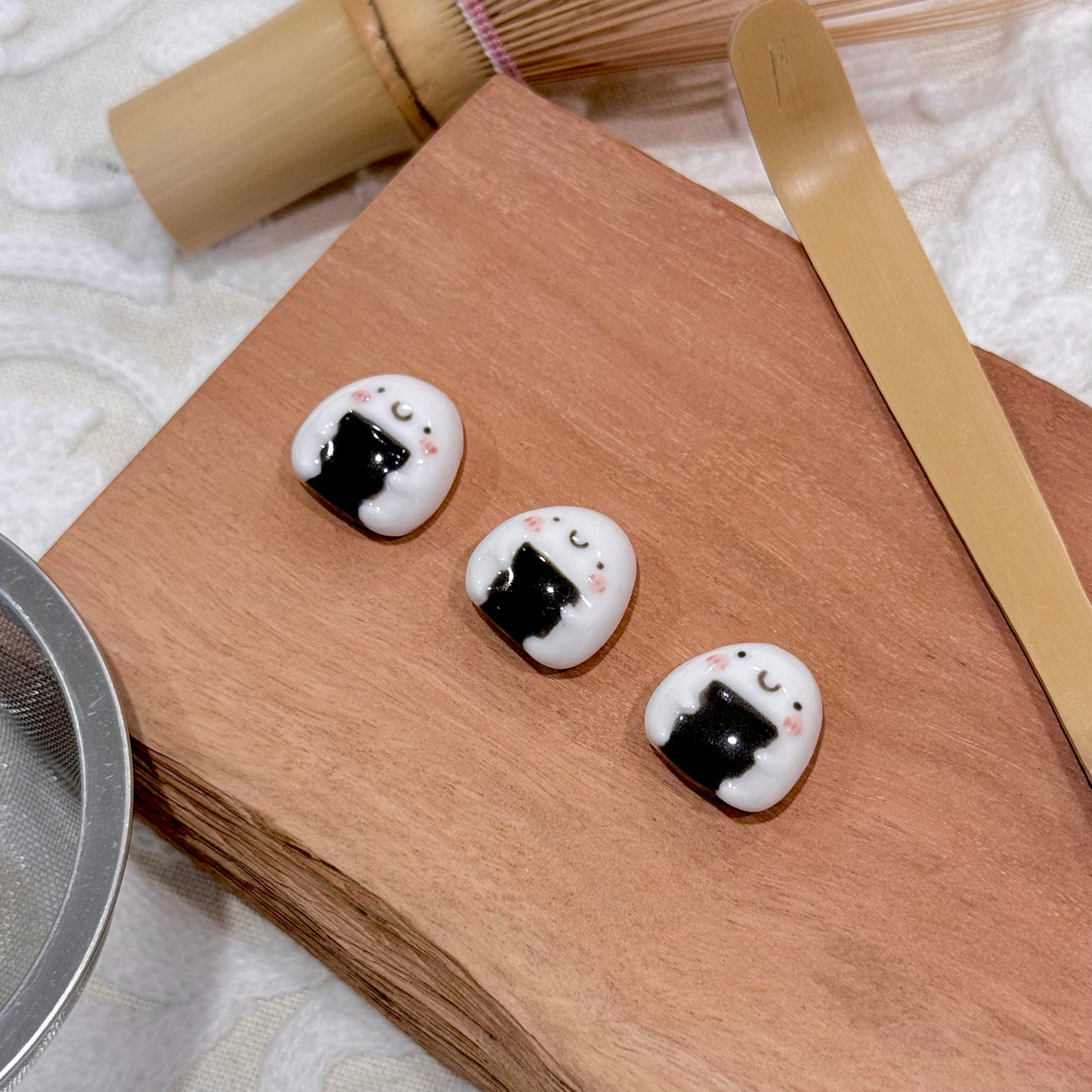 A SET of Sifter Bead, 3 pieces of ONIGIRI Sifter bead