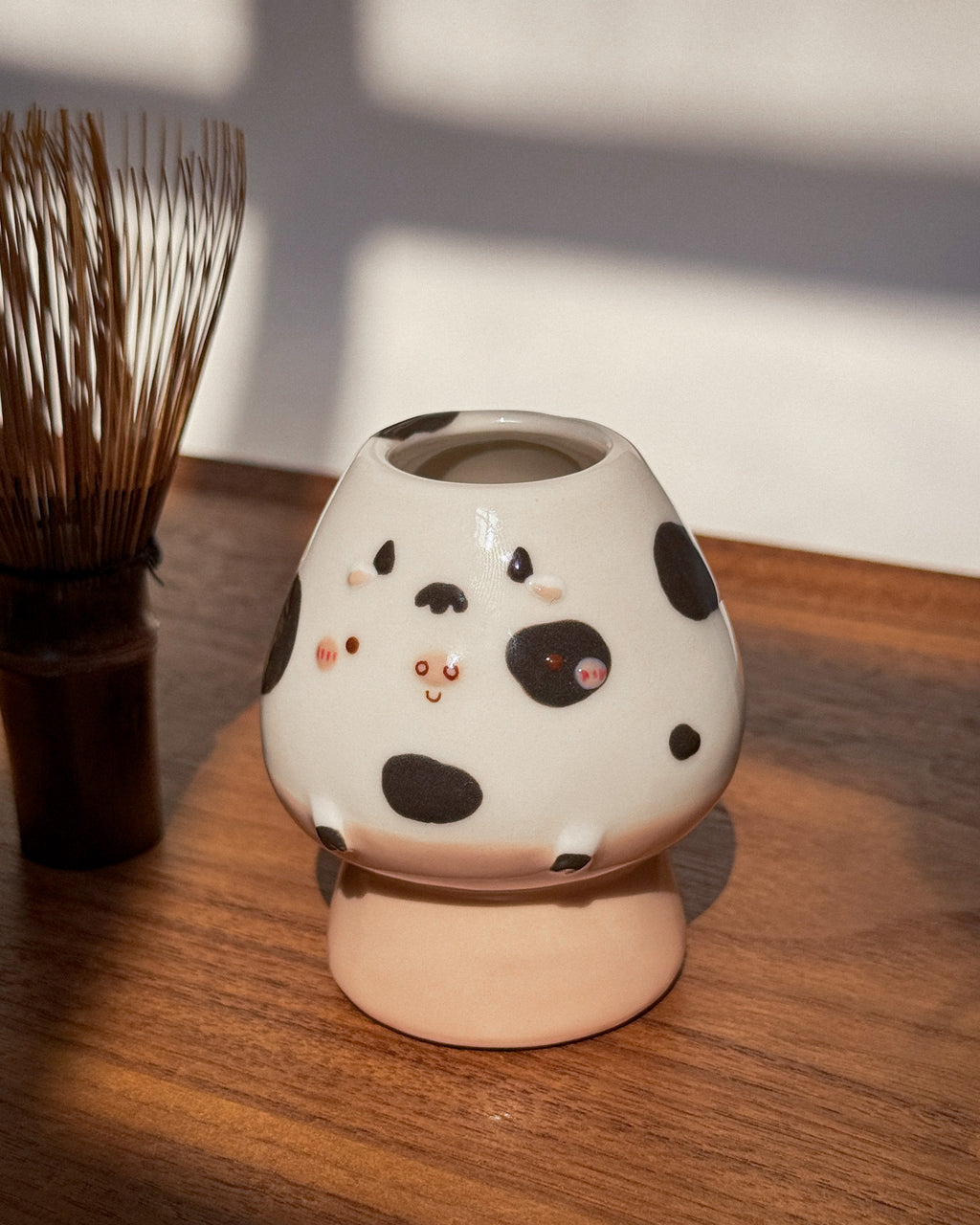 DAIRY COW chasen holder, whisk holder