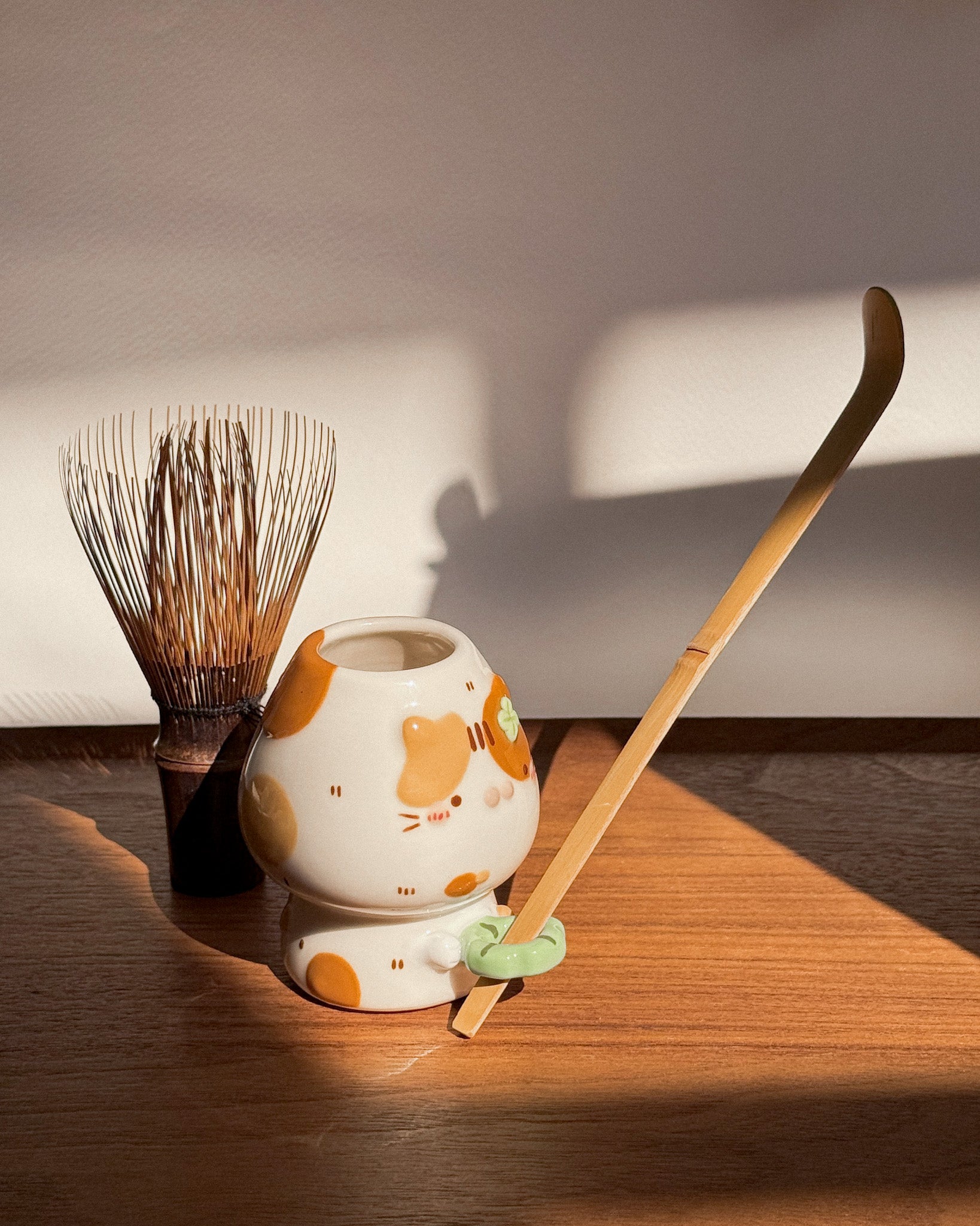 LUCKY CAT chasen holder, whisk holder
