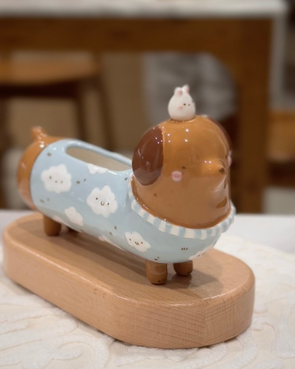 "preorder" Dachshund Dark tone long body Vase