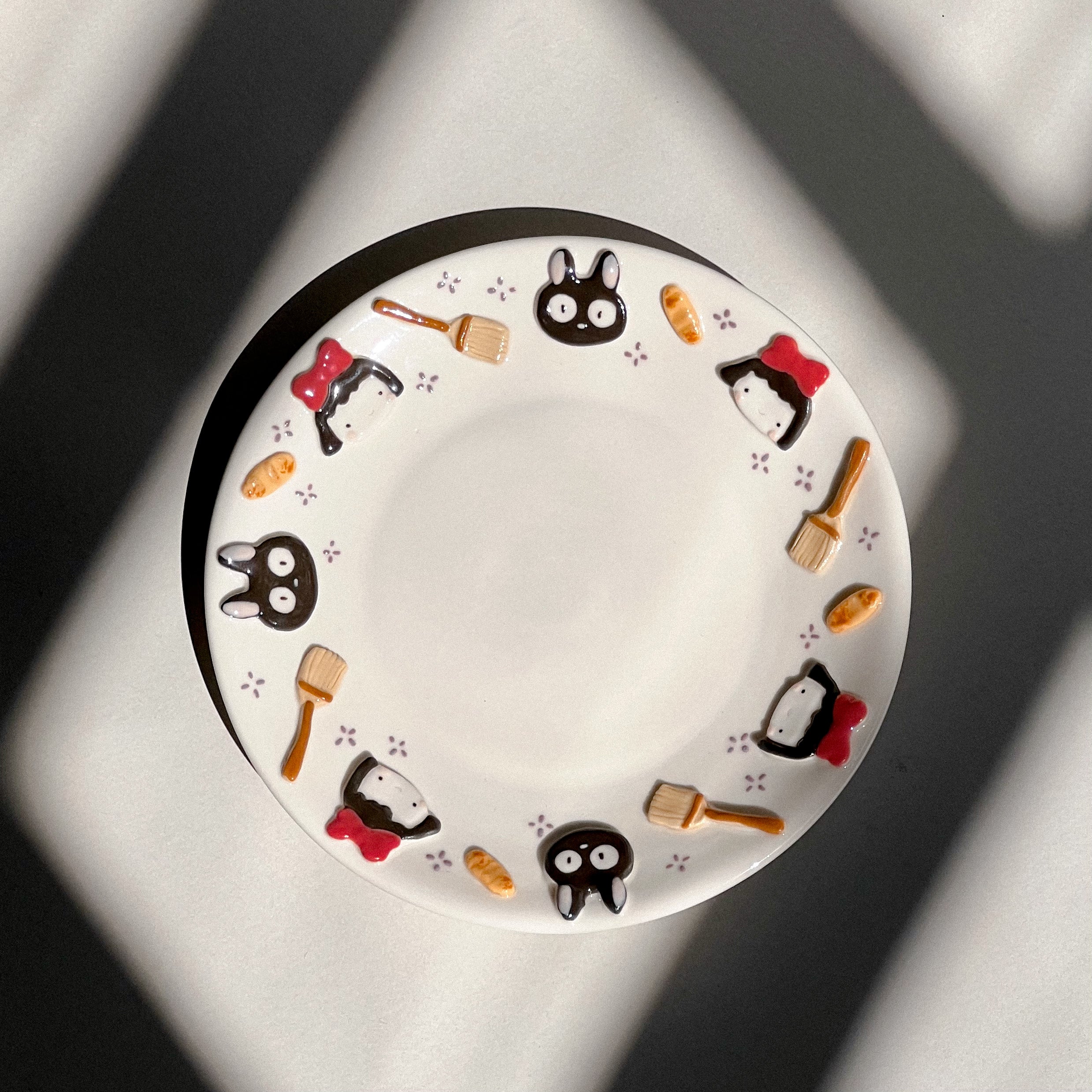 TINY WITCH plate