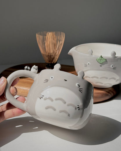 FLUFFY GREY SPIRIT chubby cup