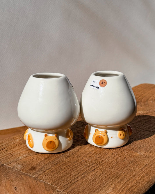 CAPYBREAD chasen holder-WINTER SALE ❄️