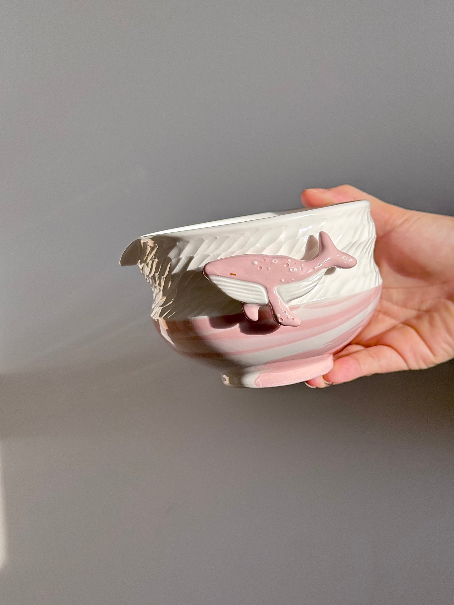 Ocean blue / Pink whale Matcha bowl
