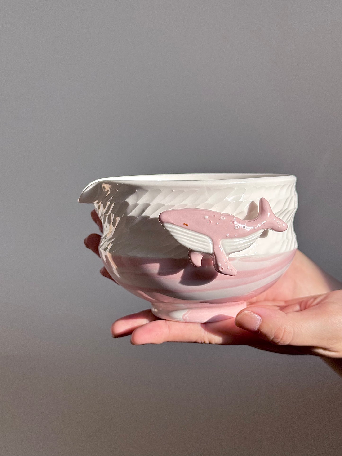 Ocean blue / Pink whale Matcha bowl