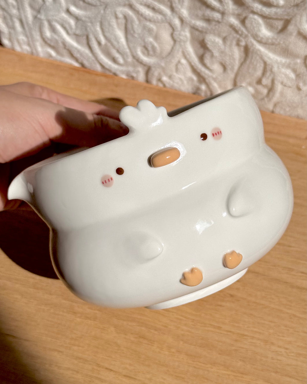 White cockatoo Fluffy Matcha bowl