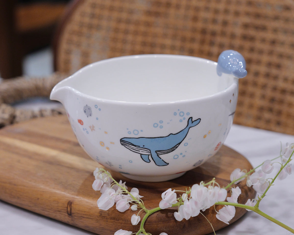 UNDER THE SEA Matcha bowl with hand-painted gold luster details, Chawan