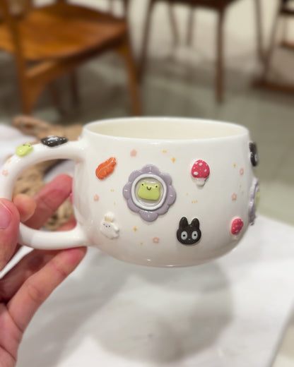 "preorder of" SPOOKY cup, CHUBBY size, Estimated Completion: Mid-OCT
